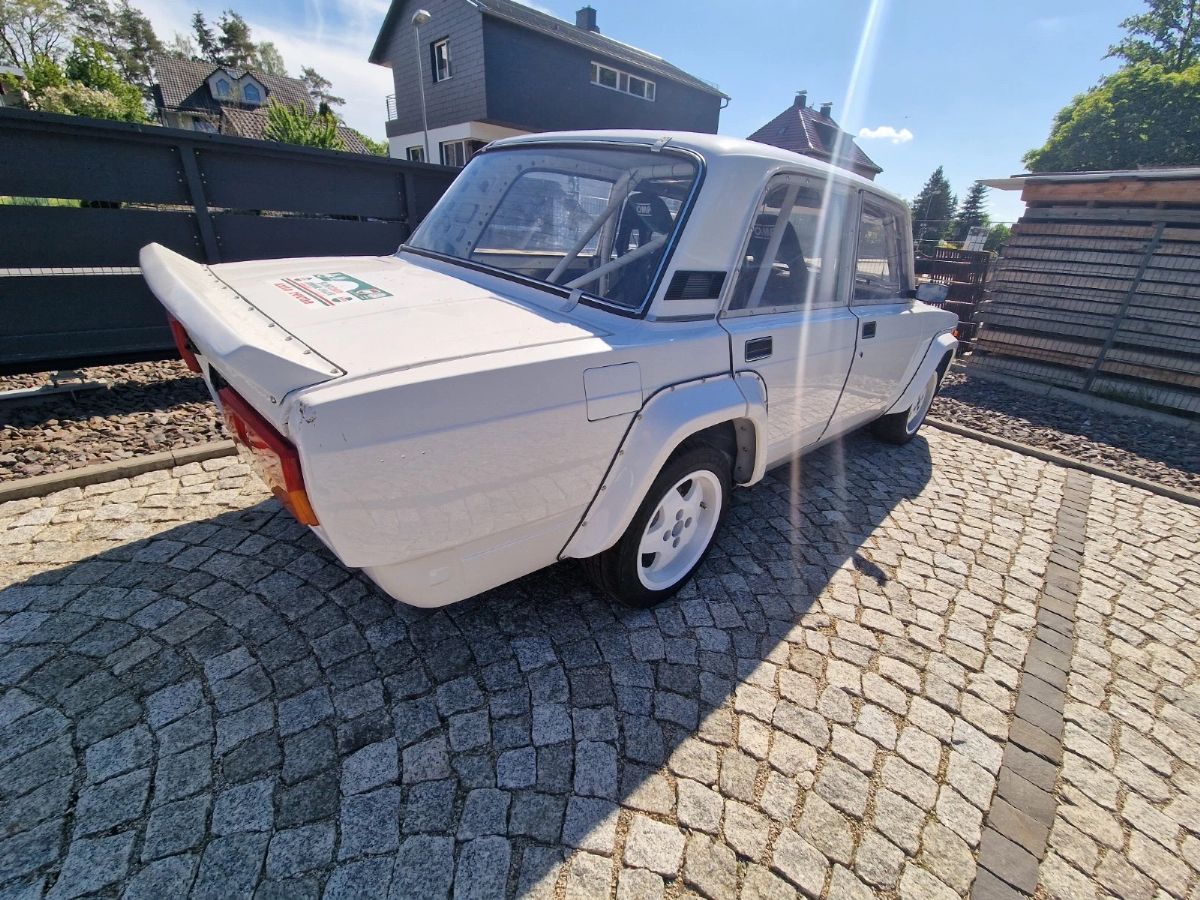 Ένα σοβιετικό Lada με ψυχή : Η ιστορία του 2105 VFTS που σήμερα κάνει €63.000 